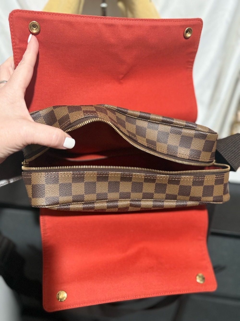 Louis Vuitton Naviglio Damier Ebene Messenger Bag - COA & Dustbag - Picture 3 of 7